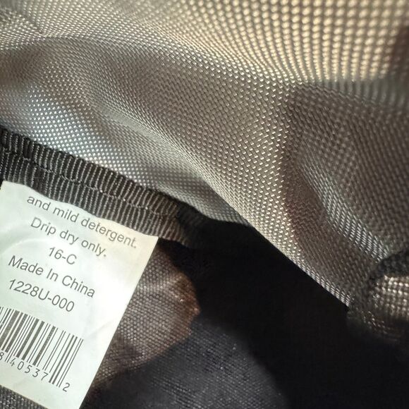 Outdoor Products Fanny Pack Waist Bag Hiking Zipper Pocket Adjustable Black Gray - Picture 4 of 4